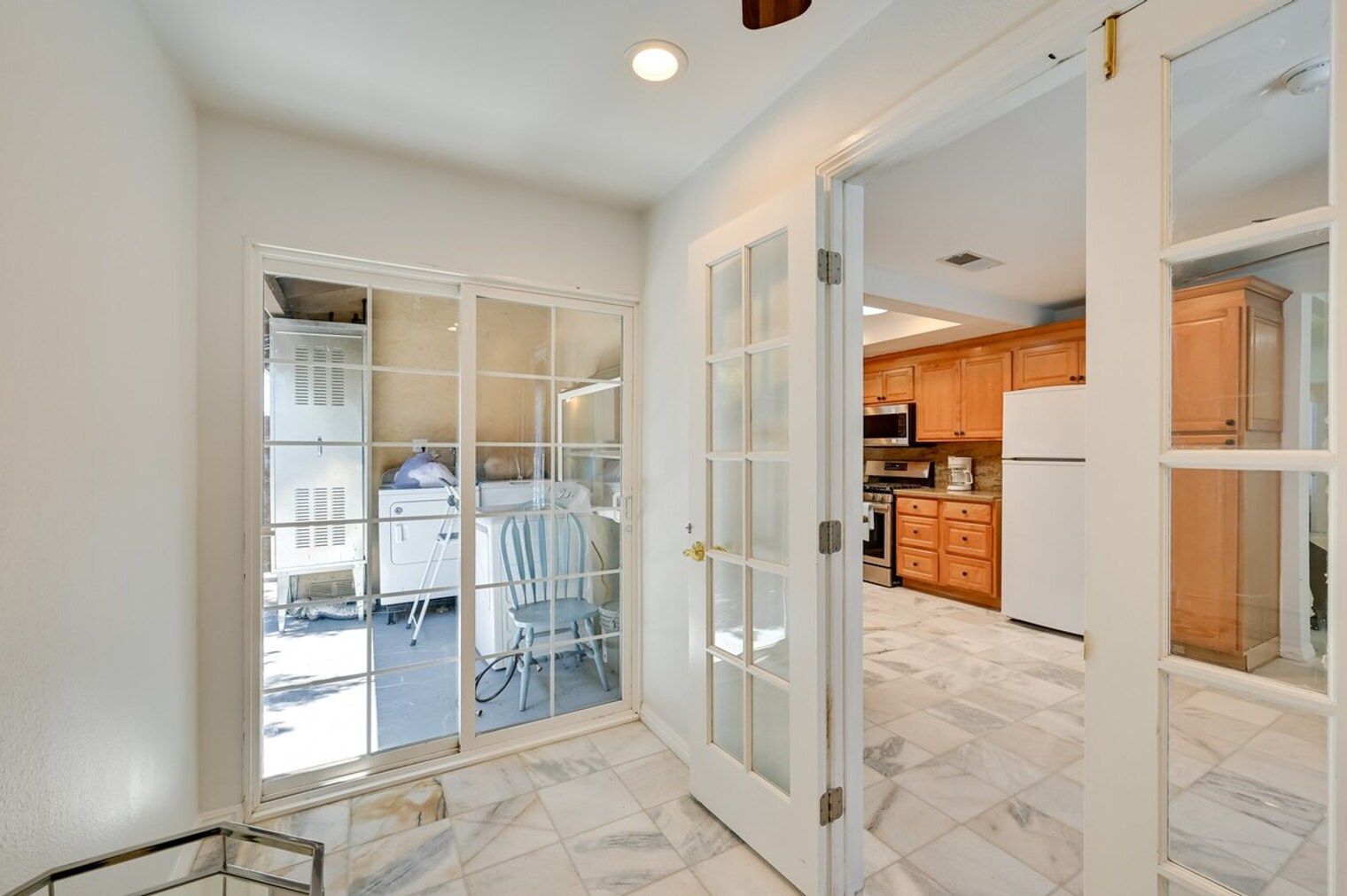 Building Photo - 719 Mahogany Dr