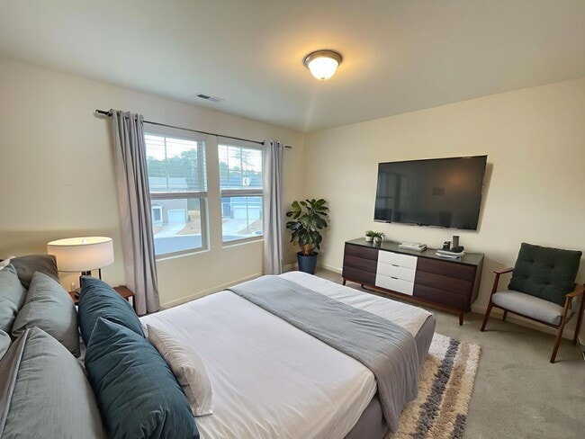 Building Photo - Stylish 4-Bedroom 3 Bathroom Single Home w...