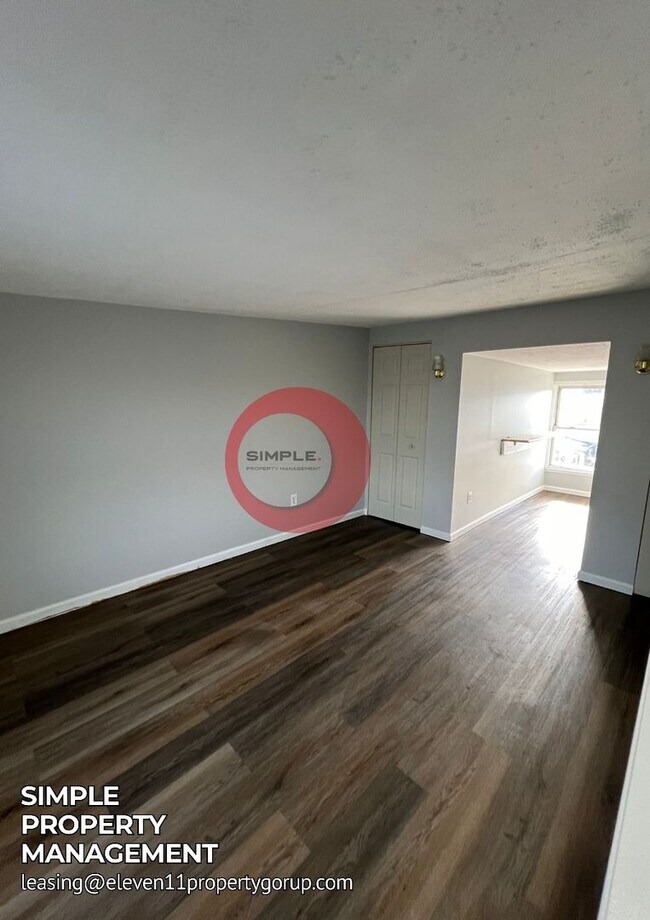 Building Photo - 1239 Greenwich St