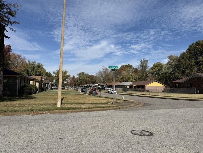 Building Photo - 4900 Berta Rd