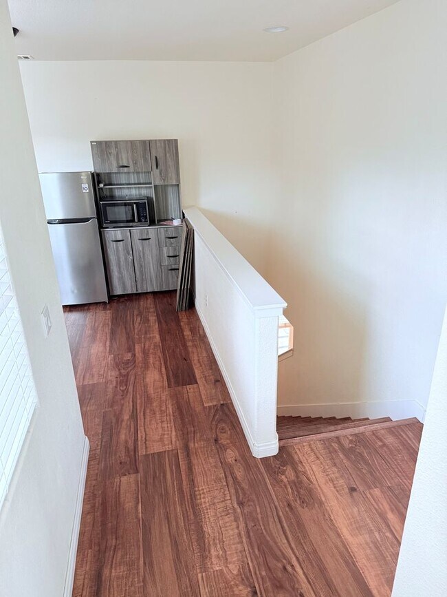 Building Photo - Move-In Ready Home in a Desirable Buellton Neighborhood