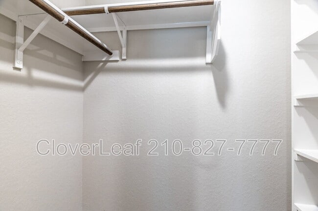 Building Photo - 8339 Runner Rdg