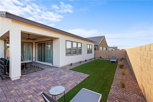 Building Photo - 684 Ambridge Dr