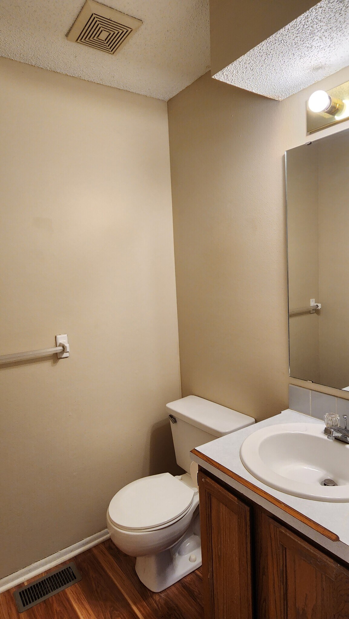 Building Photo - 1209 58th St