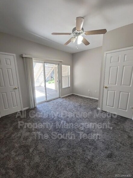 Building Photo - 3235 S Walden Ct