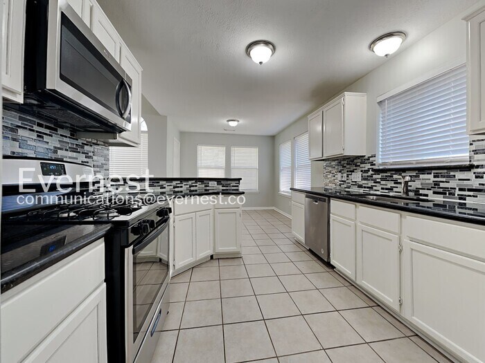 Building Photo - 126 Barbetta Ct