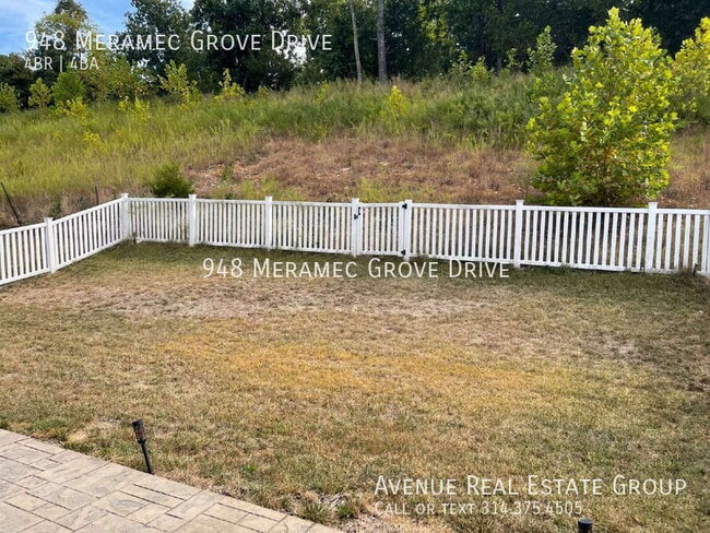 Building Photo - 948 Meramec Grove Dr