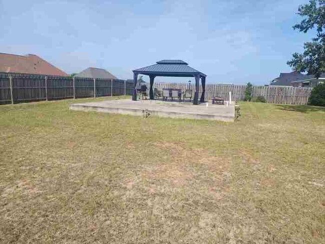 Building Photo - West Augusta Home with Separate Mother - In - Law Suite