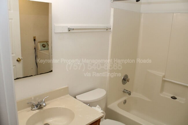 Building Photo - 44 Lucinda Ct