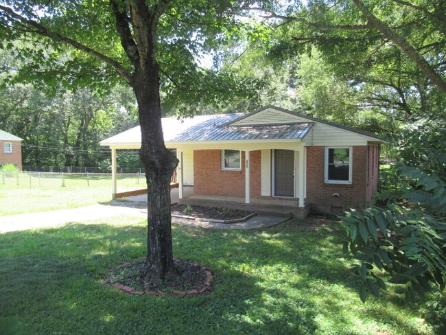 Building Photo - Lincolnton Home for Rent