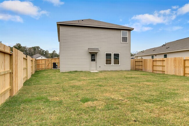 Building Photo - 18031 Trepito Ave