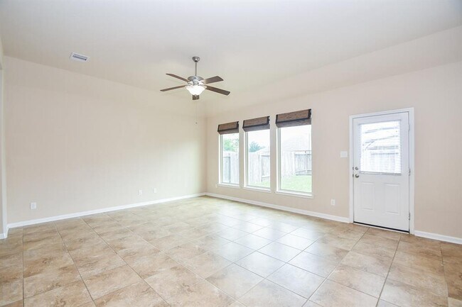 Building Photo - 20707 Waterfall Rain Ct