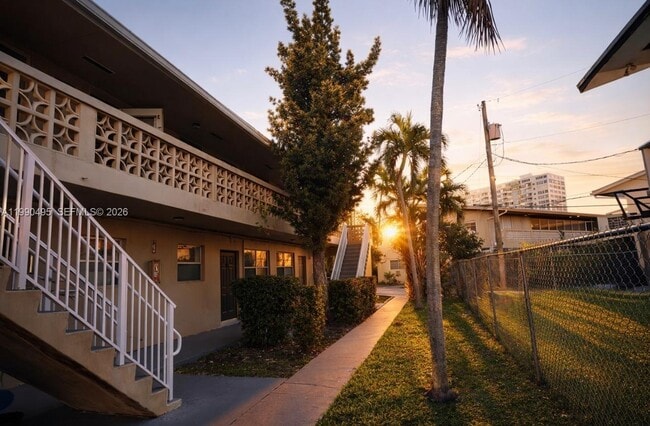 Building Photo - 12275 NE 19th Ave