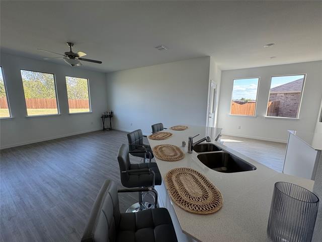 Building Photo - 4905 Sagerun Dr