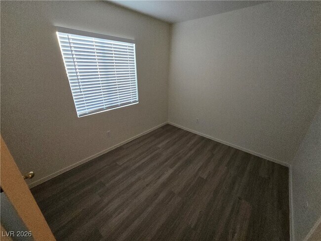 Building Photo - 4517 Blue Magic Way