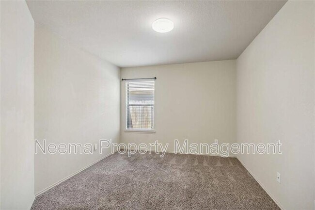 Building Photo - 7218 Alava Dr