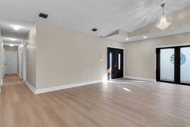 Building Photo - 9532 SW 154th Pl