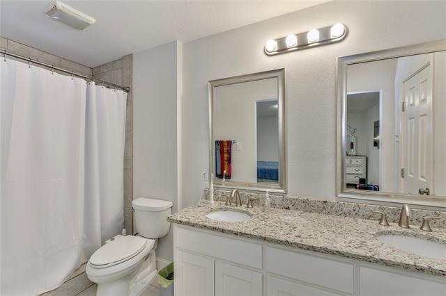 Building Photo - 2001 Newcastle Cir