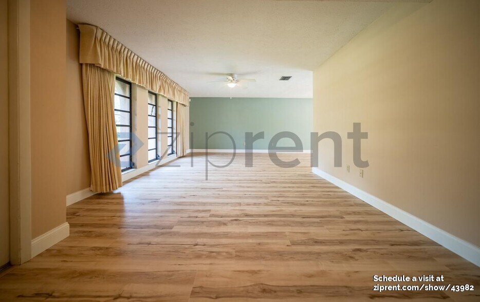 Building Photo - 1774 Whiskey Creek Dr