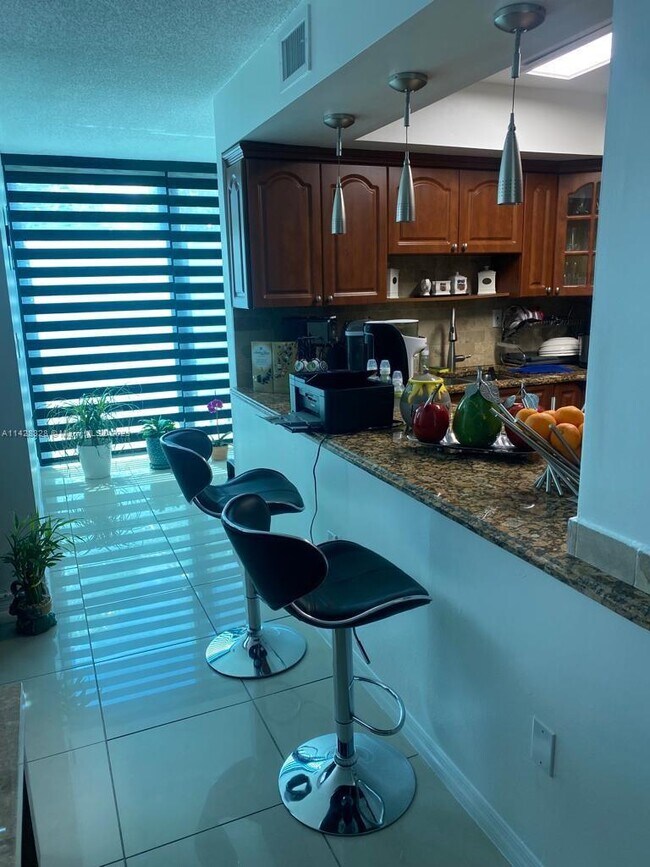 Building Photo - 9440 W Flagler St