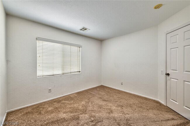 Building Photo - 8940 W Marmo Ave