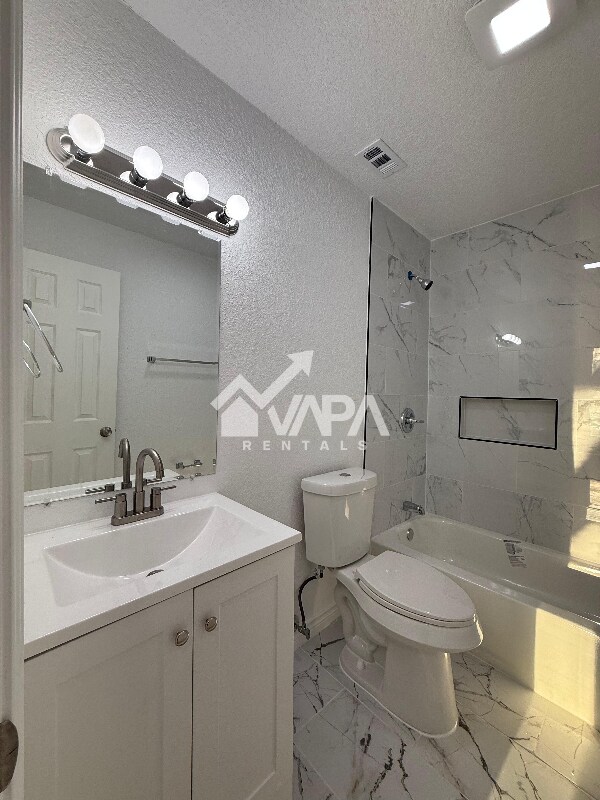 Building Photo - 6111 Feather Crest Ln