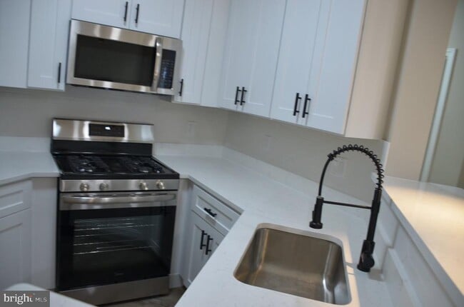 Building Photo - 4409 Fair Stone Dr