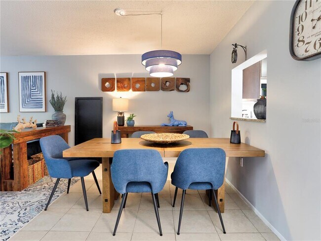 Building Photo - 133 Wild Palm Dr