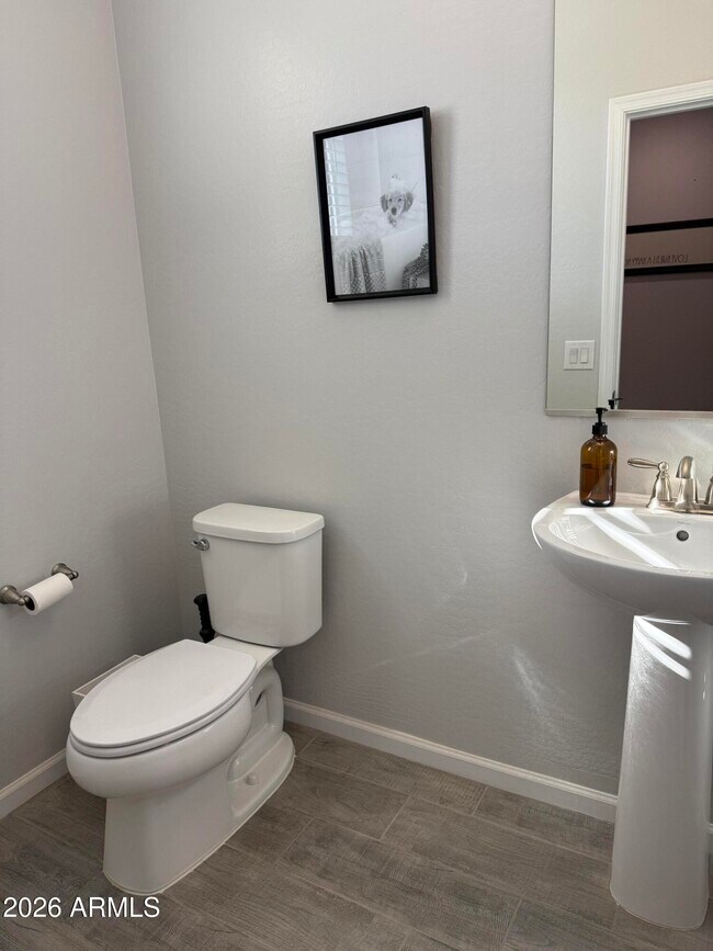 Building Photo - 18140 W Daley Ln