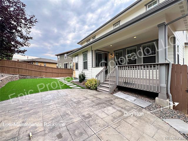 Building Photo - 10076 Tall Oaks St