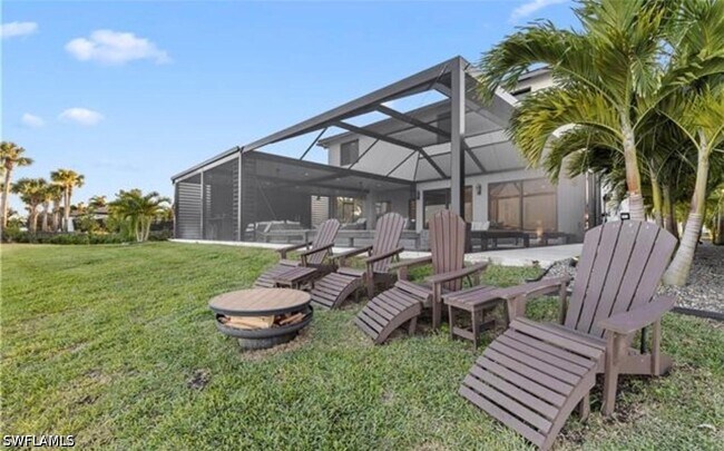Building Photo - 4796 Sophia Dr