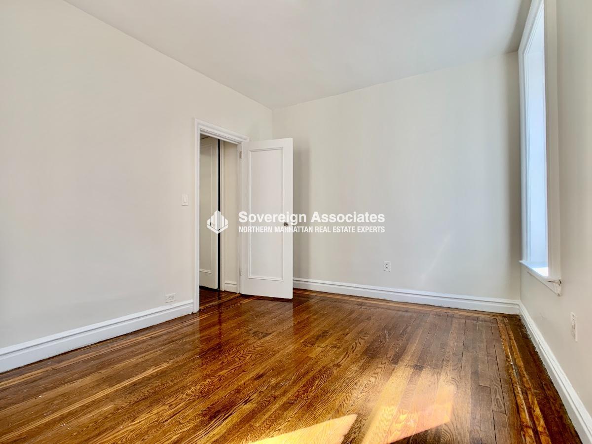 Building Photo - 21 Magaw Pl