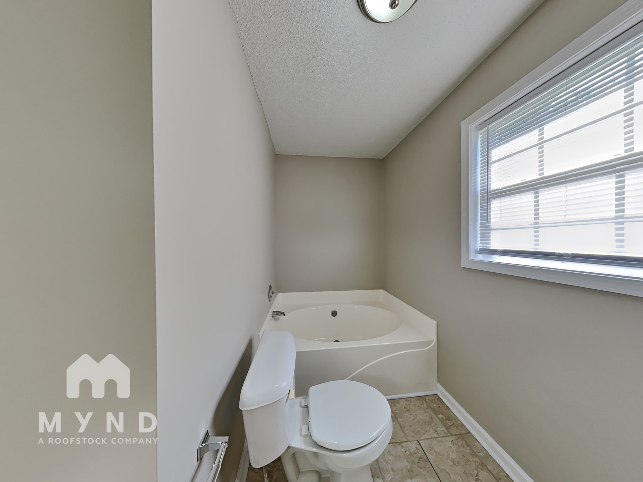 Building Photo - 89 Connie Dr