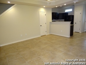 Building Photo - 7006 Lakeview Dr.