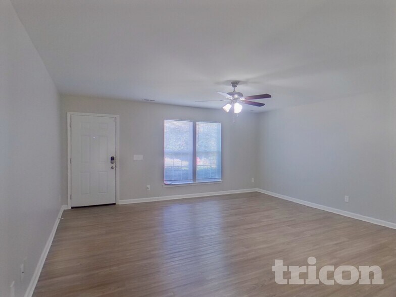 Building Photo - 8130 Chimore Ln