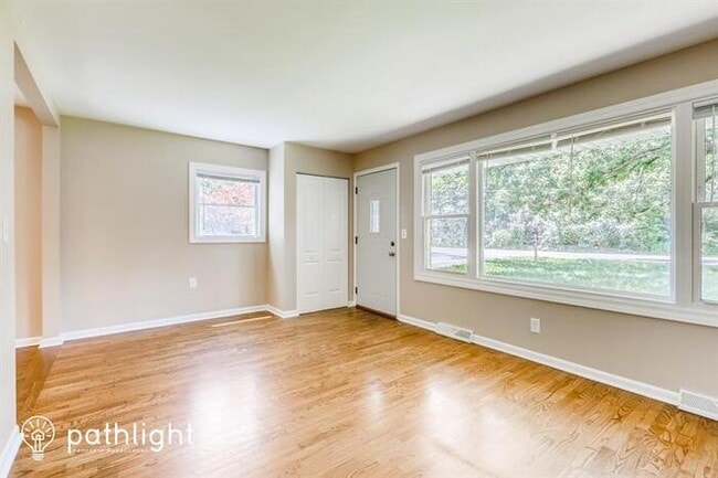 Building Photo - 37 Briarwood Drive, Crystal Lake, IL, 60014