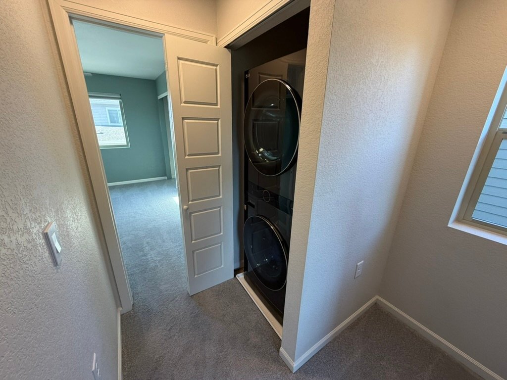 Building Photo - 727 Widgeon Cir