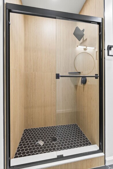 Building Photo - 1123-1125 S Ohio Ave