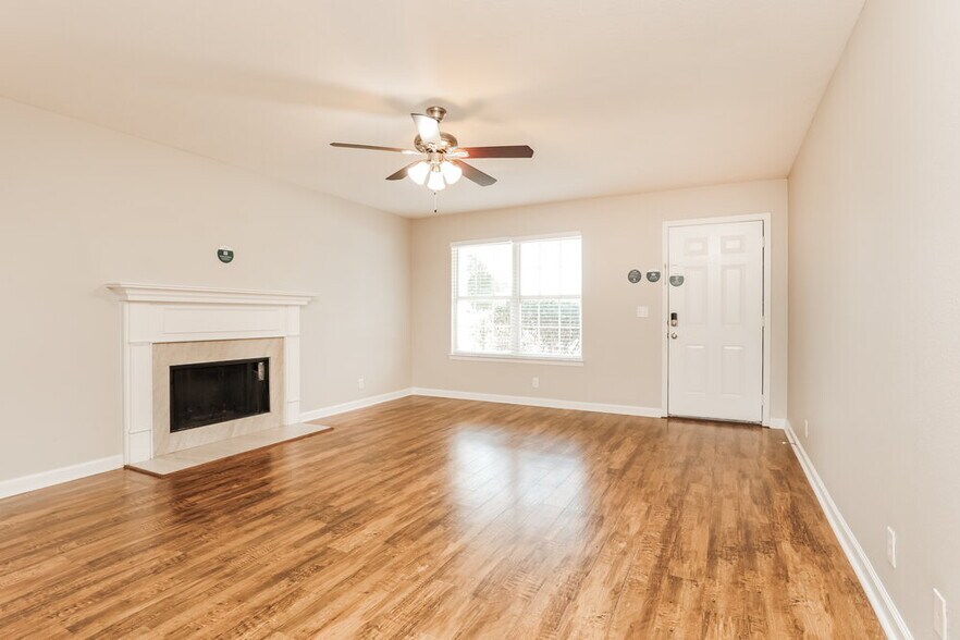 Building Photo - 3764 Indian Creek Blvd