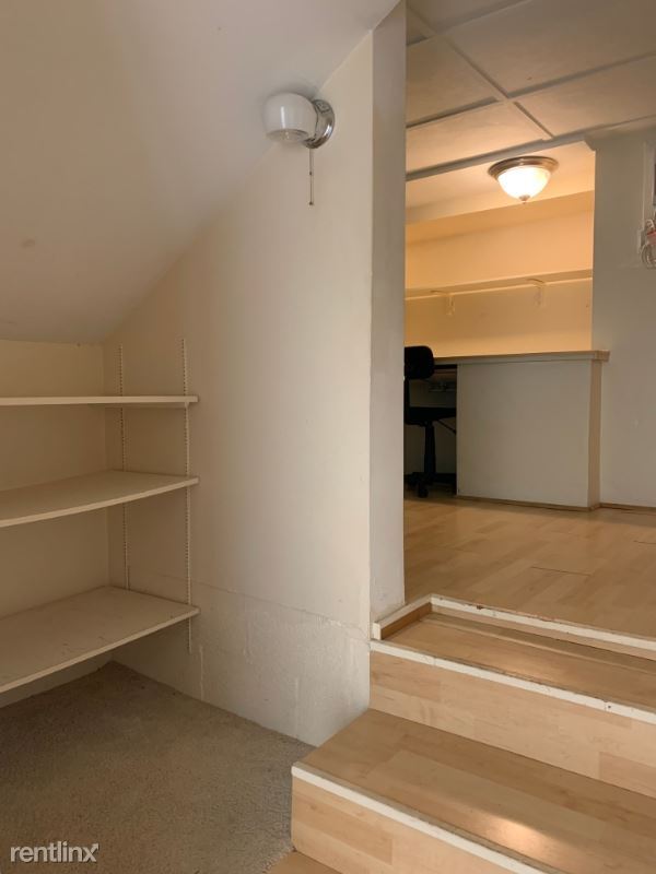 Building Photo - 3 br, 1 bath House - 1547 Alencastre St.