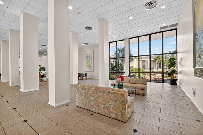 Building Photo - 3589 S Ocean Blvd