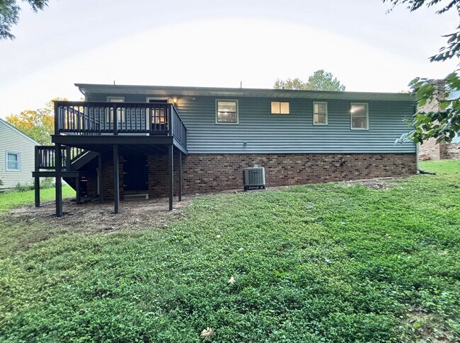 Building Photo - 2710 Puckett Ct