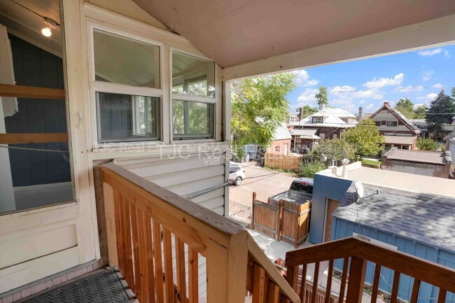 Building Photo - 470 S Lincoln St