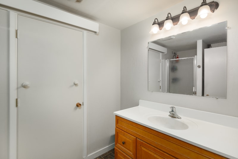 Building Photo - 1608 Alder Ct