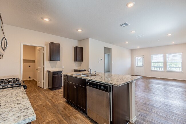 Building Photo - 13021 Kalinoski