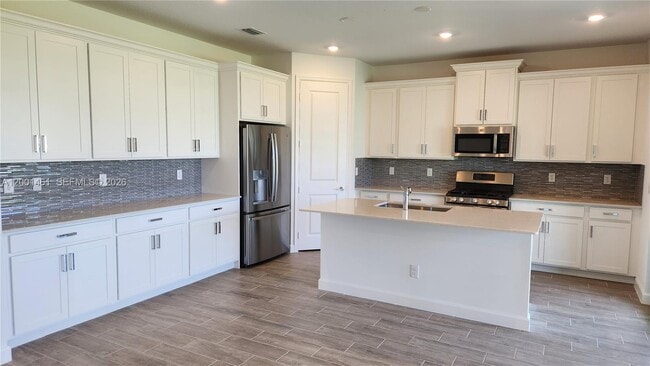 Building Photo - 19047 Croft Mill Xing