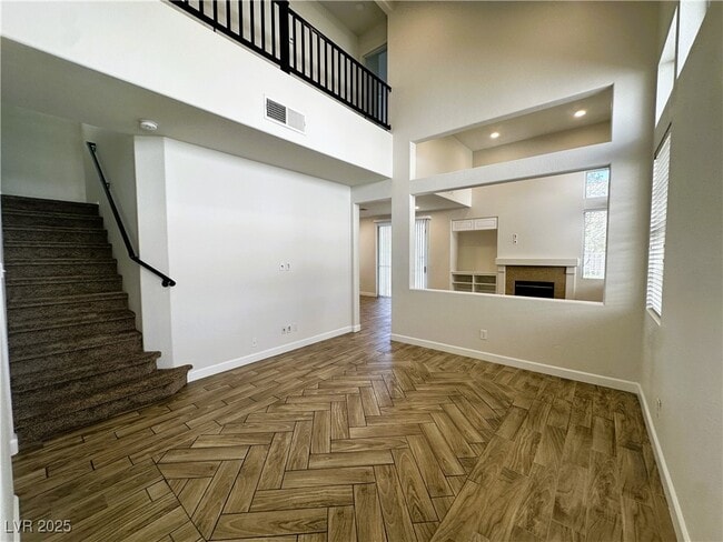 Building Photo - 2183 Polynesia Cir