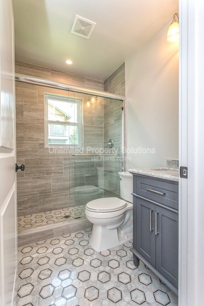 Building Photo - 1608 Bonito Ln