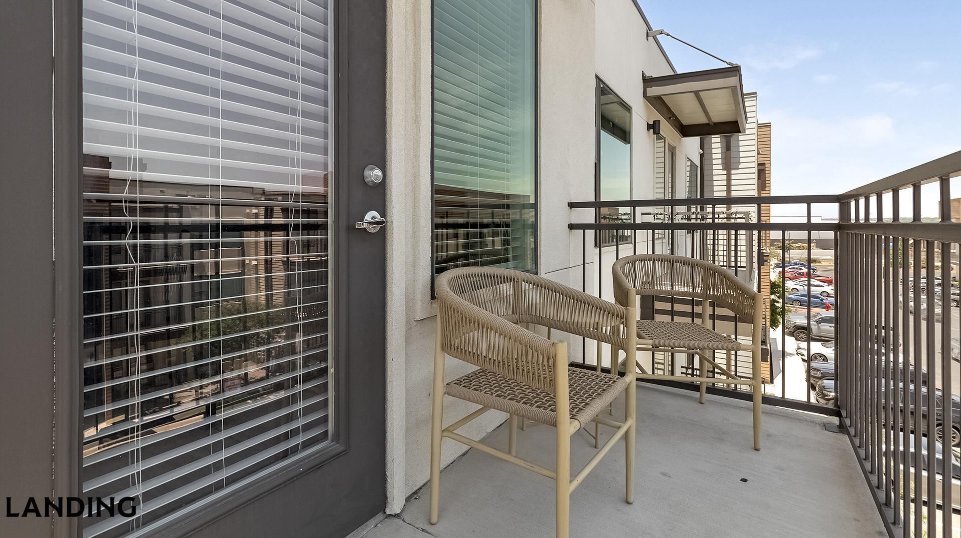 Building Photo - 7106 Culebra Commons