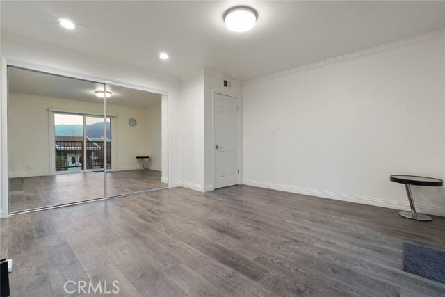 Building Photo - 3381 Oakmont View Dr